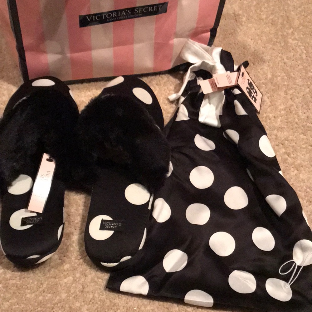 Victoria’s Secret slippers with matching satchel